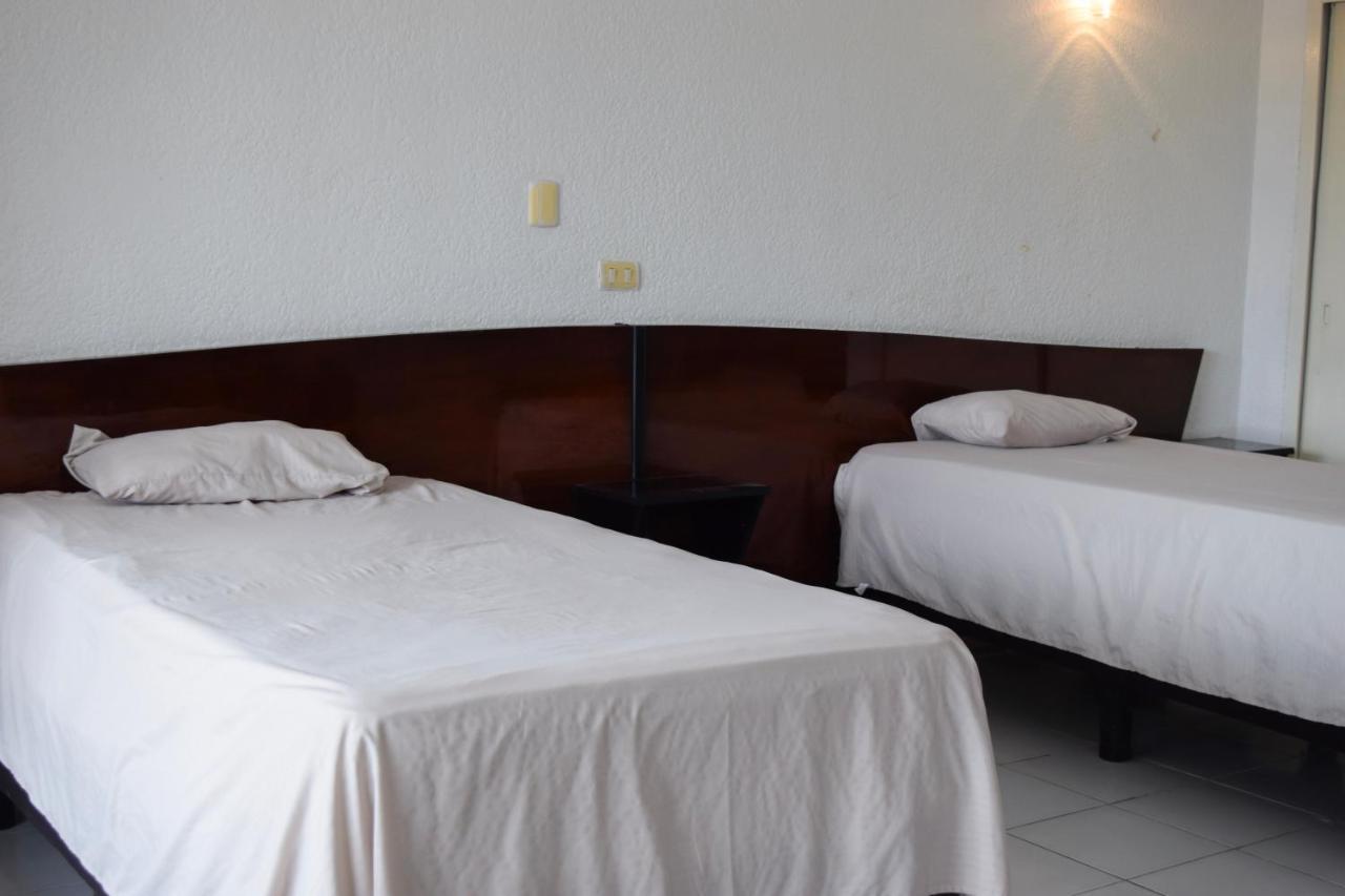 Hotel Virrey Rio Bravo Esterno foto