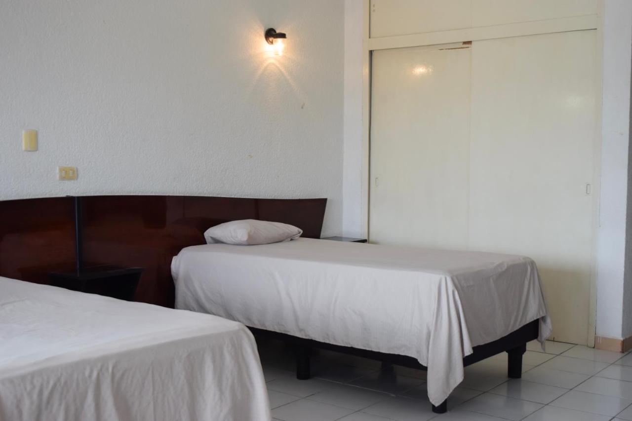 Hotel Virrey Rio Bravo Esterno foto